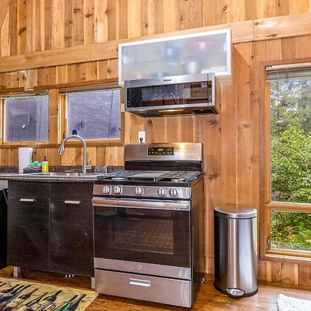 Alpine Meadows Cabin Girdwood Exterior photo