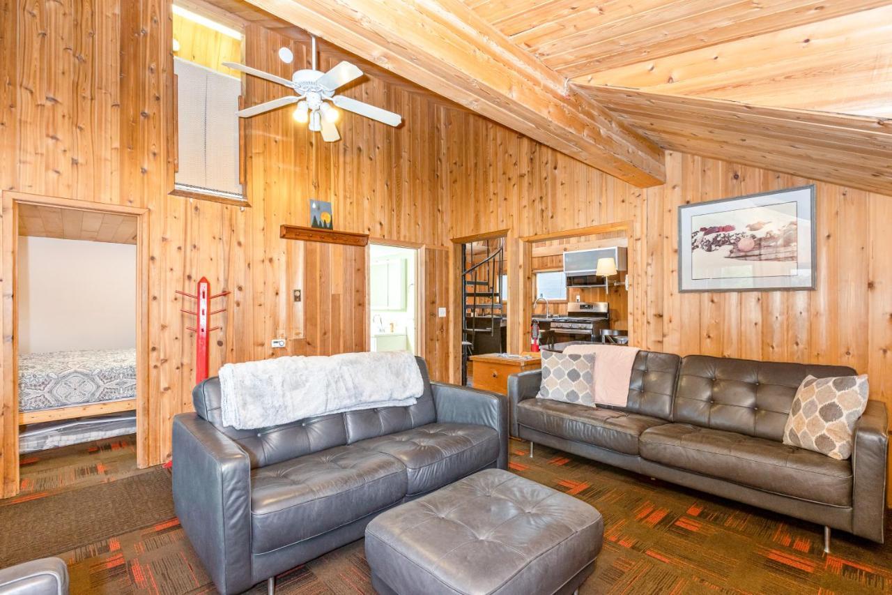 Alpine Meadows Cabin Girdwood Exterior photo
